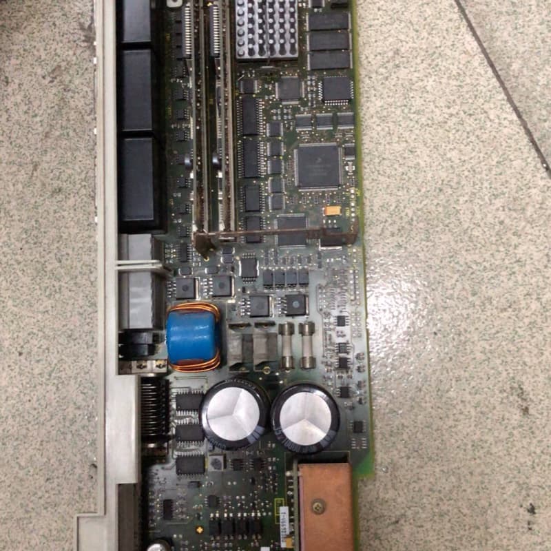西门子840Ｄ轴卡6SN1115-0BA11-0AA1 +6--议价商品