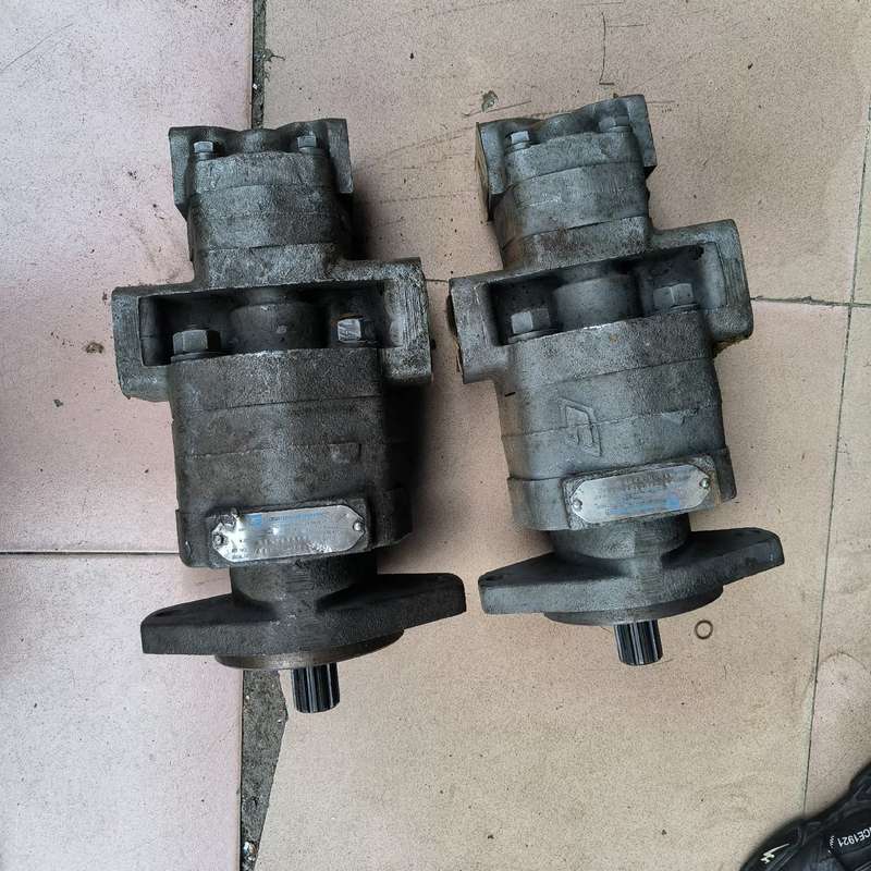 commercial 柯莫索双联液压泵P350A.P315A--议价商品