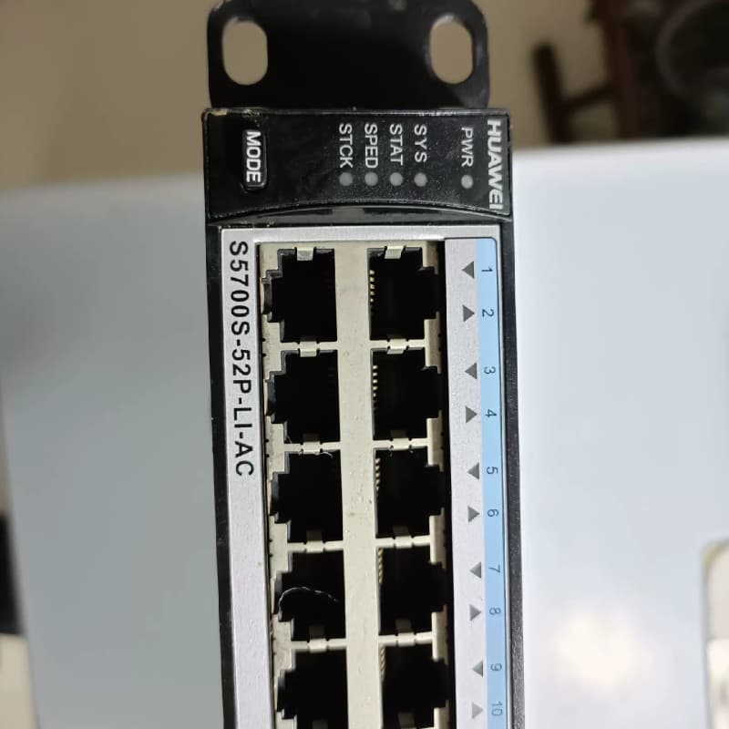 一台二手拆机S5700S-52P-LI-AC以太网交换机--议价商品