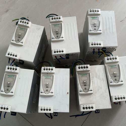施耐德ABL8RPS24100；拆机现货；成色不错，单价是1--议价商品