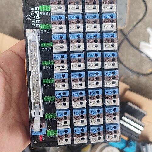 斯帕克SIPAKE ST1F40P端子台，实物拍摄，成色以图--议价商品