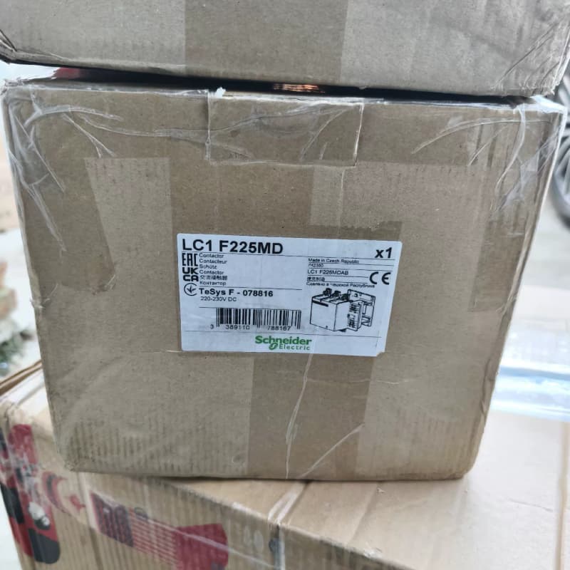 施耐德LC1F225MD接触器，原装进口，全新原装正品，数量--议价商