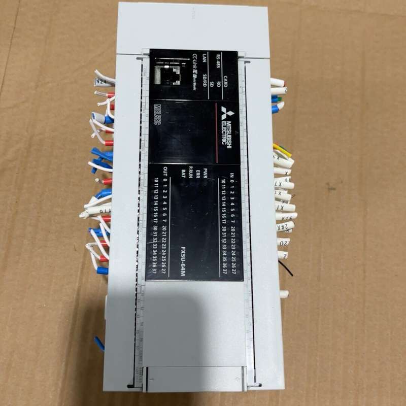 拆机原装正品三菱Fx5u-64MT/ES,成色嘎嘎新,年份嘎--议价商品