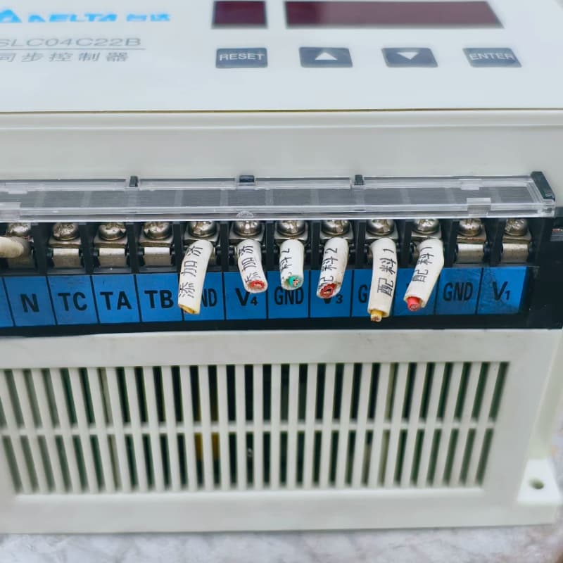 台达同步控制器SLC04C22B，4AD/4DA模拟量输入输--议价商品