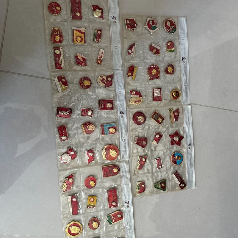 老纪念章一批,红色题材,毛主席像章为主,还有部分异形章,材质