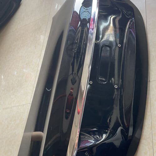 奔驰E300新款W213尾盖原装拆车--议价商品