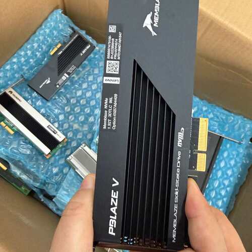 出：小海豚Memblaze PBlaze5 520 AIC--议价商品