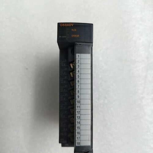 三菱Q68ADV模拟量模块，原装正品拆机件，成色几乎全新，外--议价