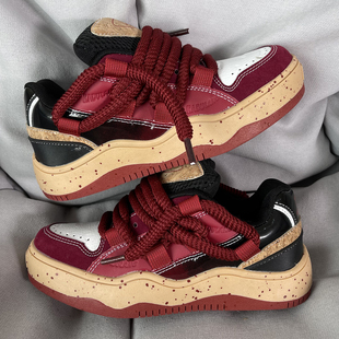 男款 潮鞋 2023新款 运动鞋 复古潮流百搭学生休闲街拍板鞋 面包鞋