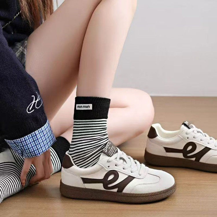 小白鞋女轻便平底显脚小百搭休闲德训鞋2026春季新款运动阿甘板鞋,女鞋,德训鞋,淘宝优惠券,粉丝福利购,淘宝优惠卷