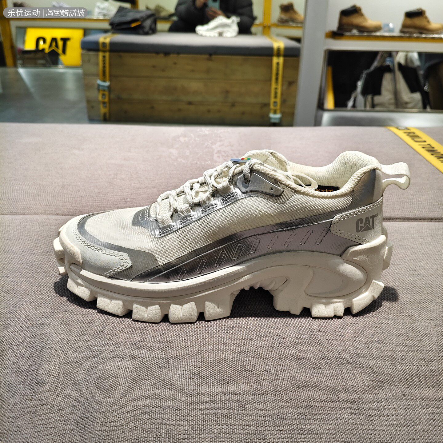 CAT卡特26年春夏季女款舒适增高缓震百搭运动休闲月球鞋P312378