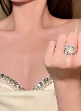 巴洛克复古果冻白锆石开口戒指