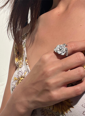 锆石微镶欧美轻奢山茶花造型戒指