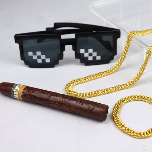 仿真拍照道具饰品雪茄摄影金项链