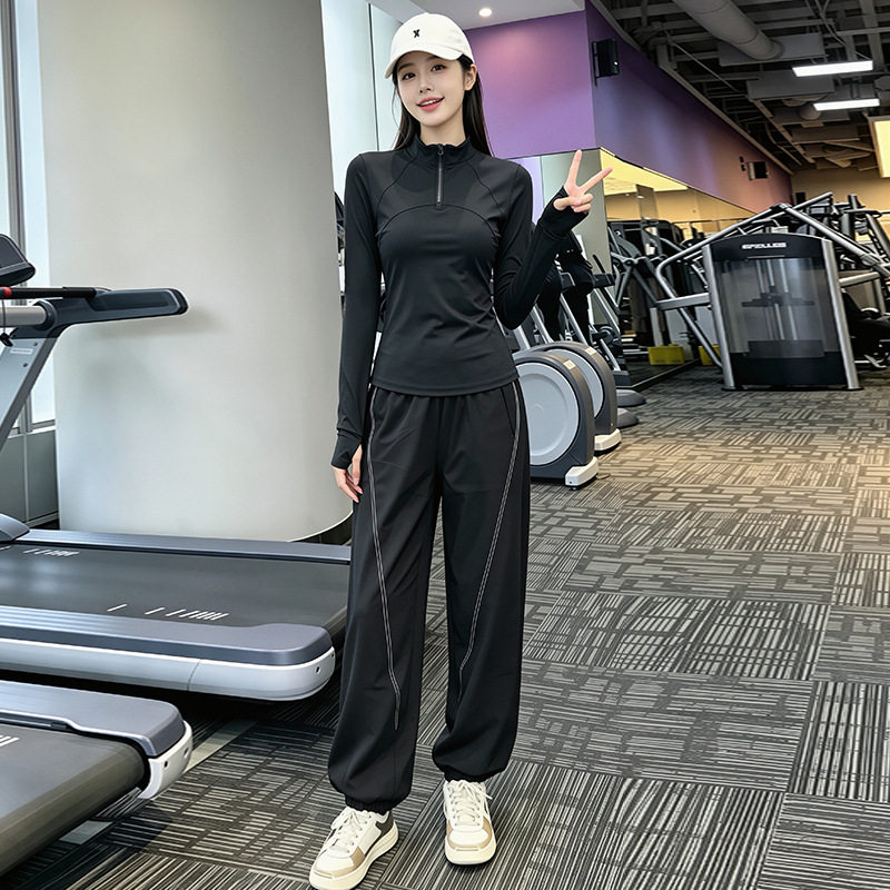 健身跑步服显瘦长袖束脚裤两件套