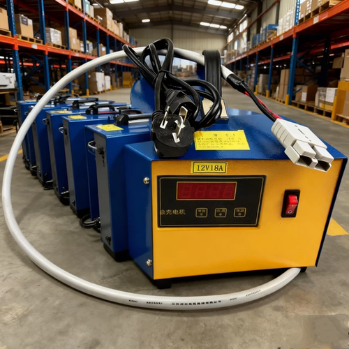 12v15a/18a20a电动堆高车