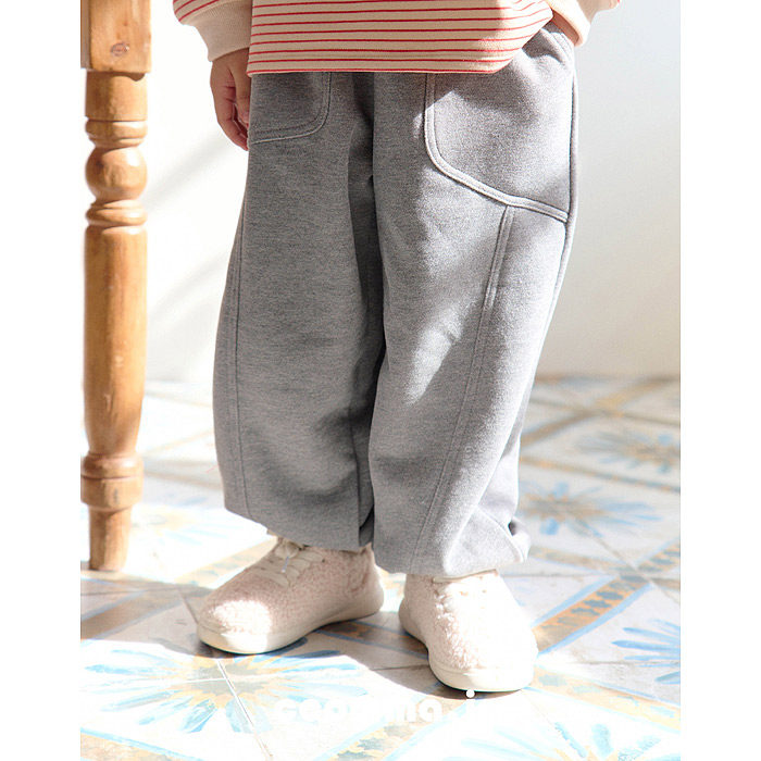 儿童加绒收腿运动裤 ccommaj韩国南大门童装25冬款男女童卫裤512