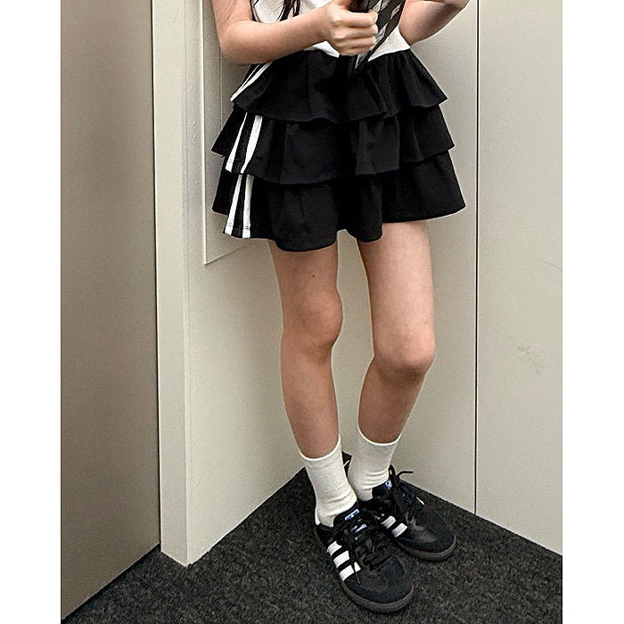 中大童女童洋气二条杠蛋糕短裙 COMMA韩国代购童装26夏半身裙605