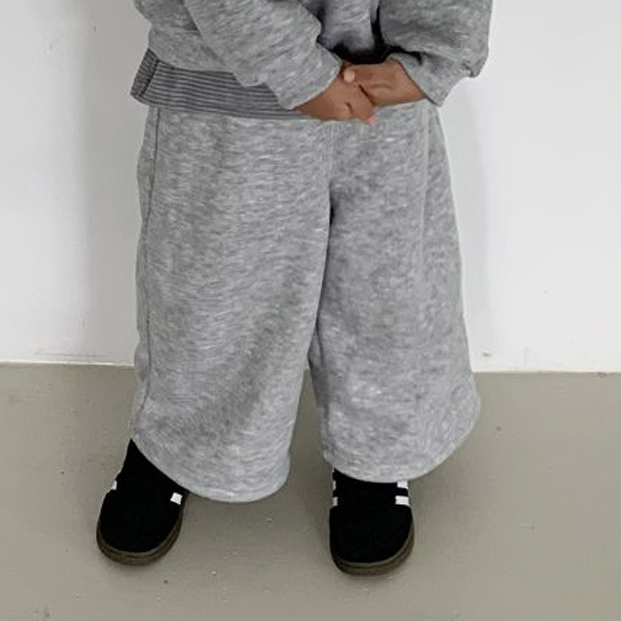 儿童加绒直筒休闲裤 韩国代购南大门童装25冬款中大男女童长裤167