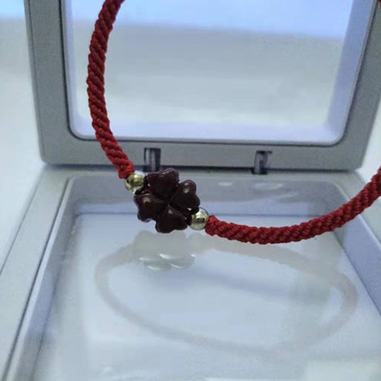 手工编织手链朱砂石四叶草纯银饰品本命年简约设计幸运石红绳