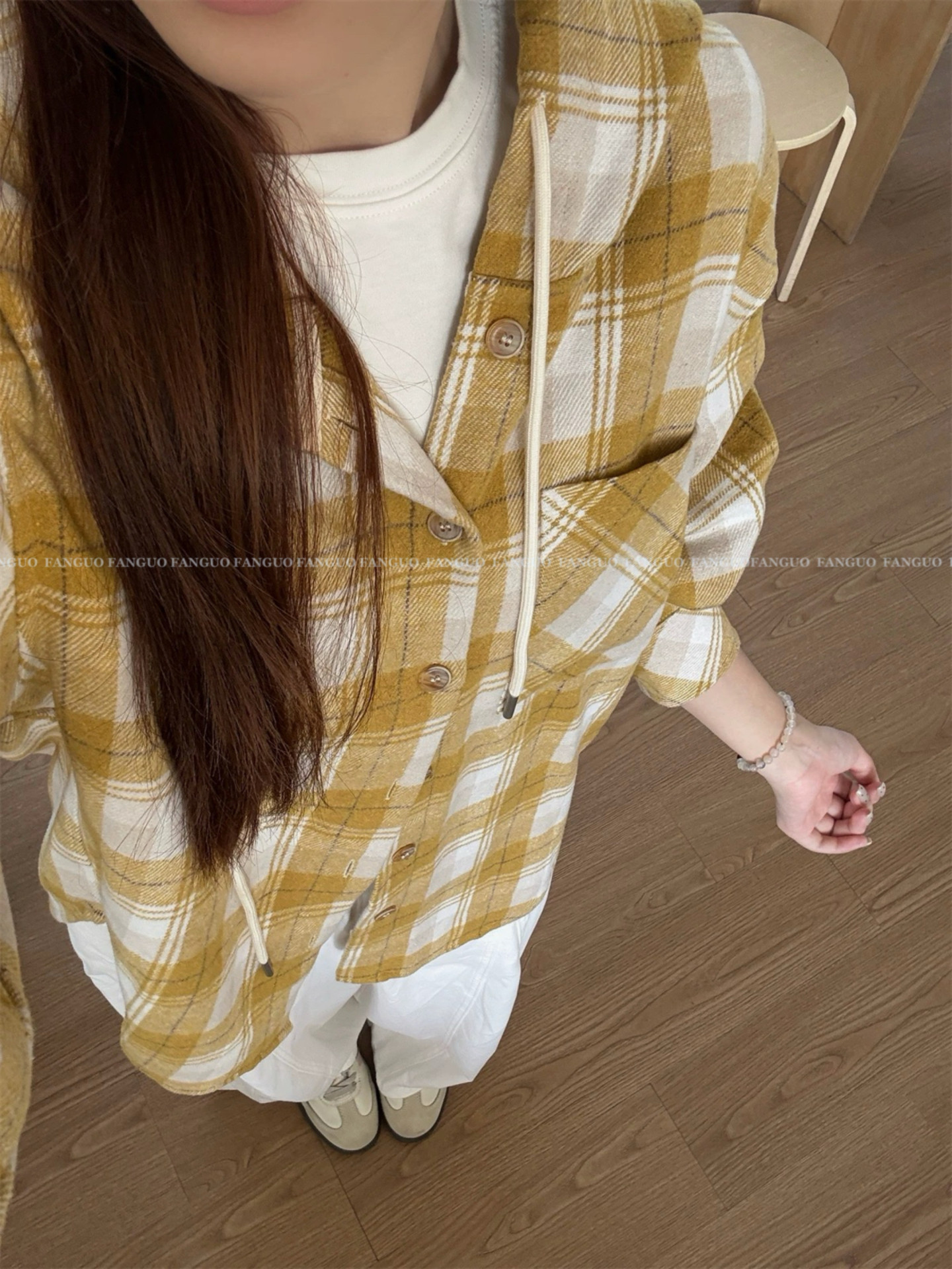 ourme*t 叠穿氛围感!落叶黄 复古慵懒风毛呢连帽格子衬衫外套女