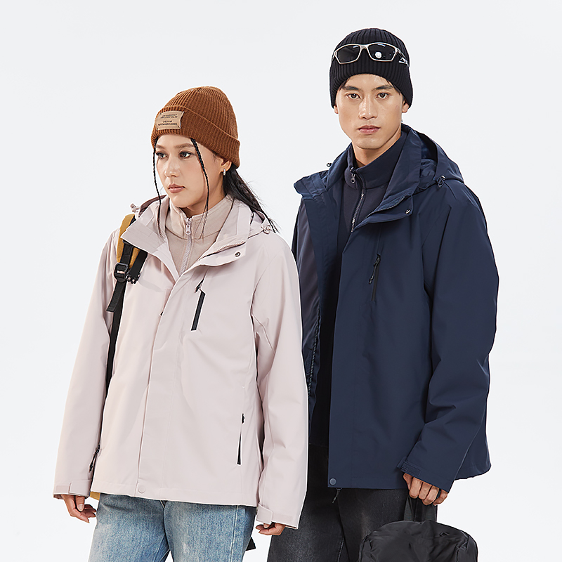 雷诺斯LAYNOS秋冬款登山服抓绒内胆时尚防水透气三合一冲锋衣3526