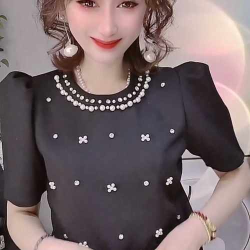 新款圆领钉珠泡泡袖显瘦洋气女衫