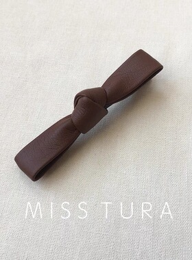 Miss Tura韩国进口 简约蝴蝶结皮质发夹 Pu皮一字夹 边夹 刘海夹