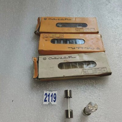 议价UTSUNOMIYA ELERIC CELLOLITE FUSE NC1 LOT OF 25PC