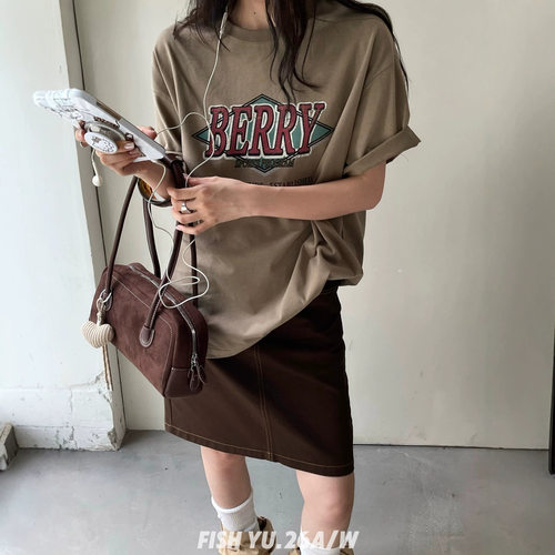 正品现货FISHYU早秋新款美式复古BERRY做旧印花圆领宽松短袖t恤女