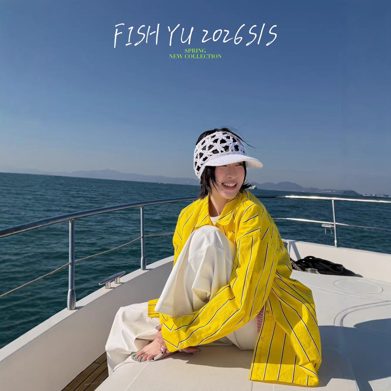 正品现货FISHYU早春新款度假多巴胺色彩竖条纹宽松翻领休闲衬衫女