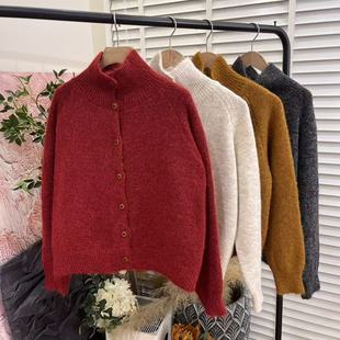 氛围感「气质立领单排扣」保暖外穿毛衣E6503
