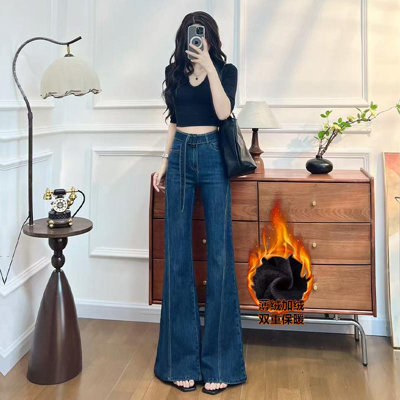 加绒不贴腿喇叭牛仔裤女秋冬季2025新款宽松独特爆款高级直筒裤子