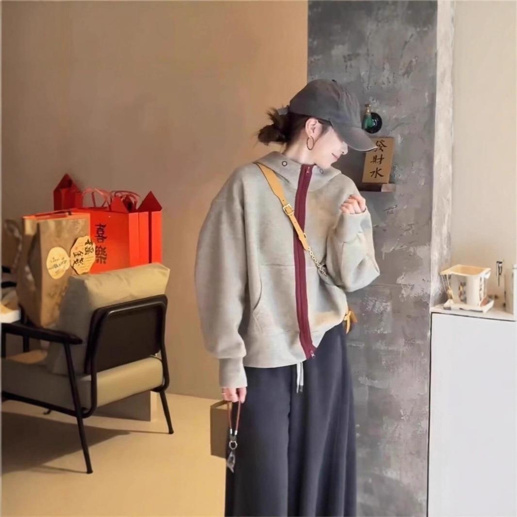 加绒加厚连帽卫衣外套女短款2025秋冬新款休闲宽松拉链开衫上衣