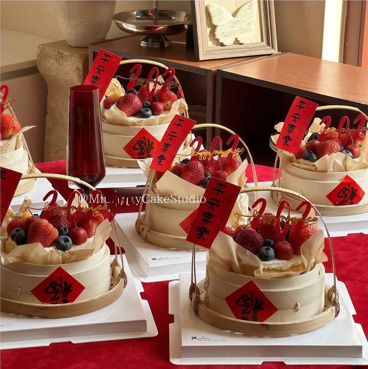 跨年蒸笼手提小竹篮蛋糕装饰摆件