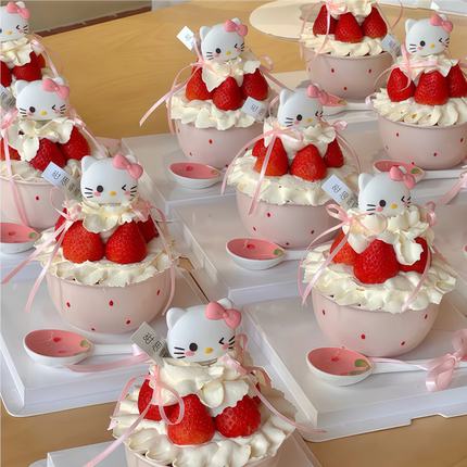 网红圣诞节草莓kt猫抱抱碗蛋糕装饰hellokitty甜品碗蝴蝶结蛋糕碗
