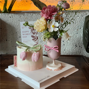 网红2026女神节郁金香蛋糕杯装饰38女神节快乐卡片纸杯蛋糕插件