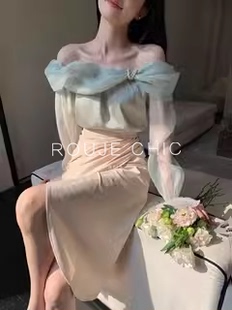 ROUJE CHIC 法式一字肩上衣女高级设计感春夏季甜美雪纺薄纱衬衫
