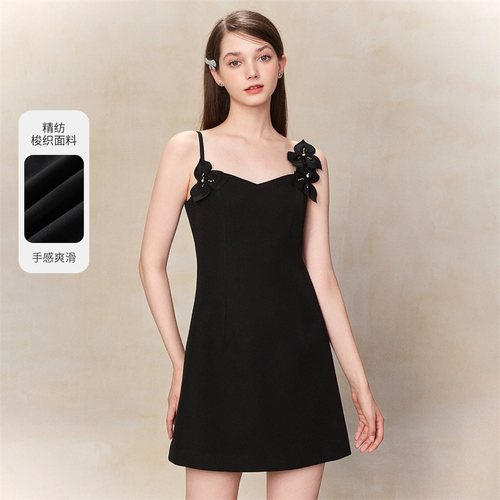 吊带连衣裙女立体花朵收腰