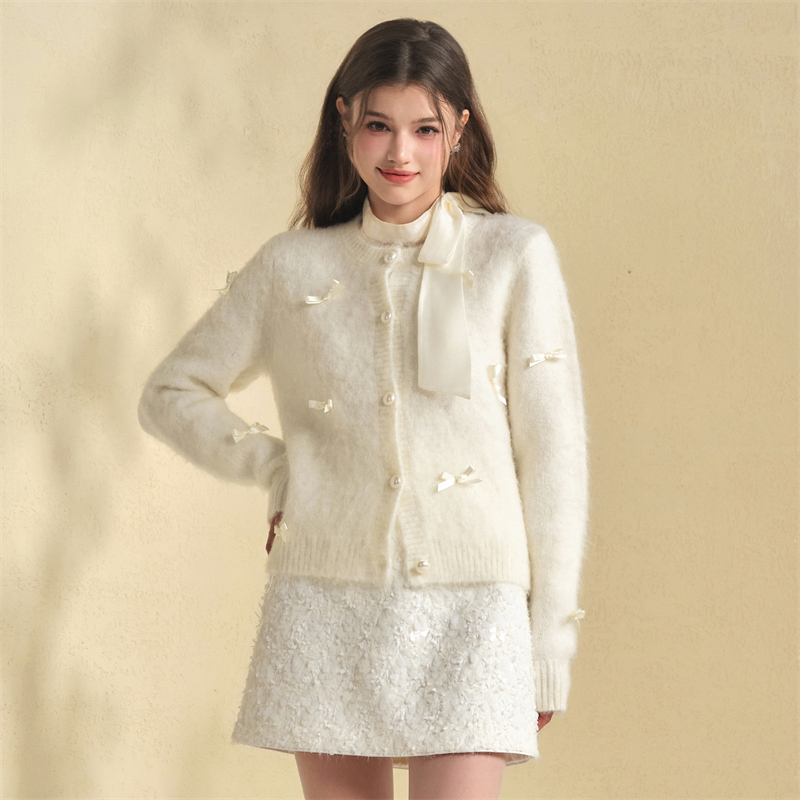 珍珠扣宽松软糯针织衫开衫毛衣