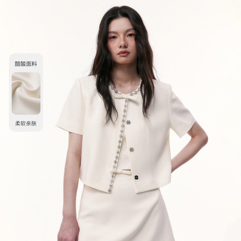 糖力千金钻饰醋酸西装外套女短款