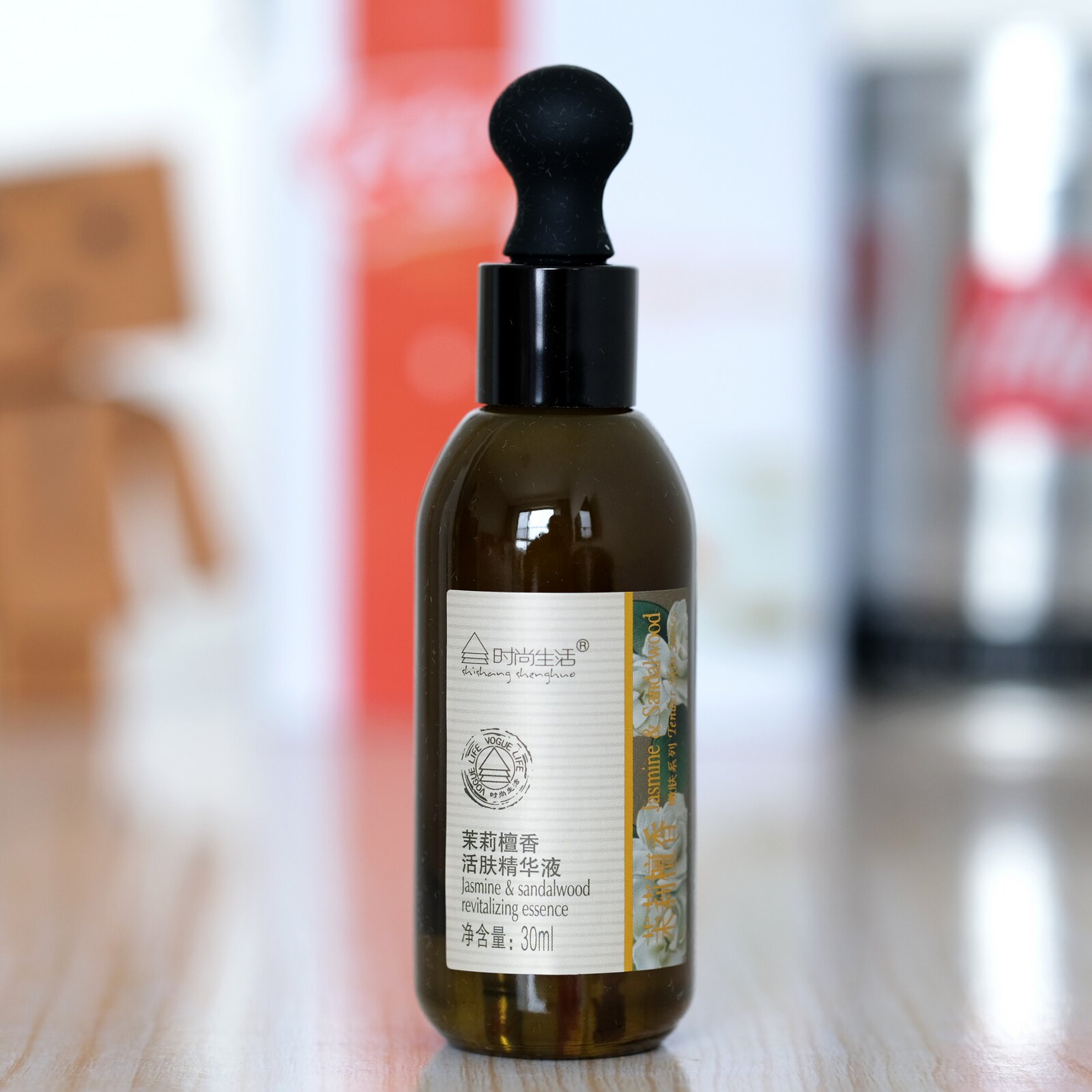 KS009茉莉檀香活肤精华液