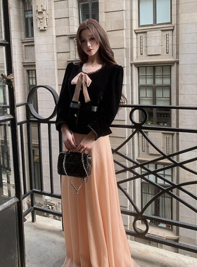 LIN BOUTIQUE 蝴蝶结撞色丝绒短款外套+多片式分割半裙套装女