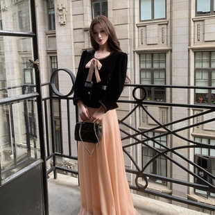 BOUTIQUE 分割半裙套装 蝴蝶结撞色丝绒短款 多片式 女 外套 LIN