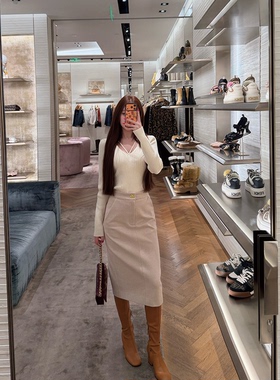 LIN BOUTIQUE 立体纸片人连腰设计细节开衩蜜桃臀半裙冬季新款女