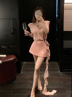 张林超LIN BOUTIQUE 迪士尼在逃miu系少女感粉色千金减龄雪纺套装