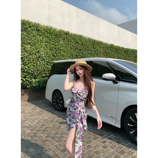 LIN BOUTIQUE 碎花修身型吊带裙收腰系带度假风连衣裙女春夏短裙
