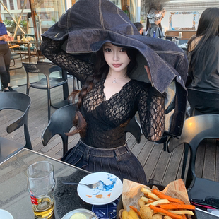 打底衫 性感美背直角肩V领蕾丝长袖 女 BOUTIQUE 张林超LIN