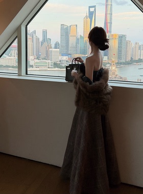 LIN BOUTIQUE 法式性感赫本风柔软舒适抹胸拼接连衣裙小黑裙女新