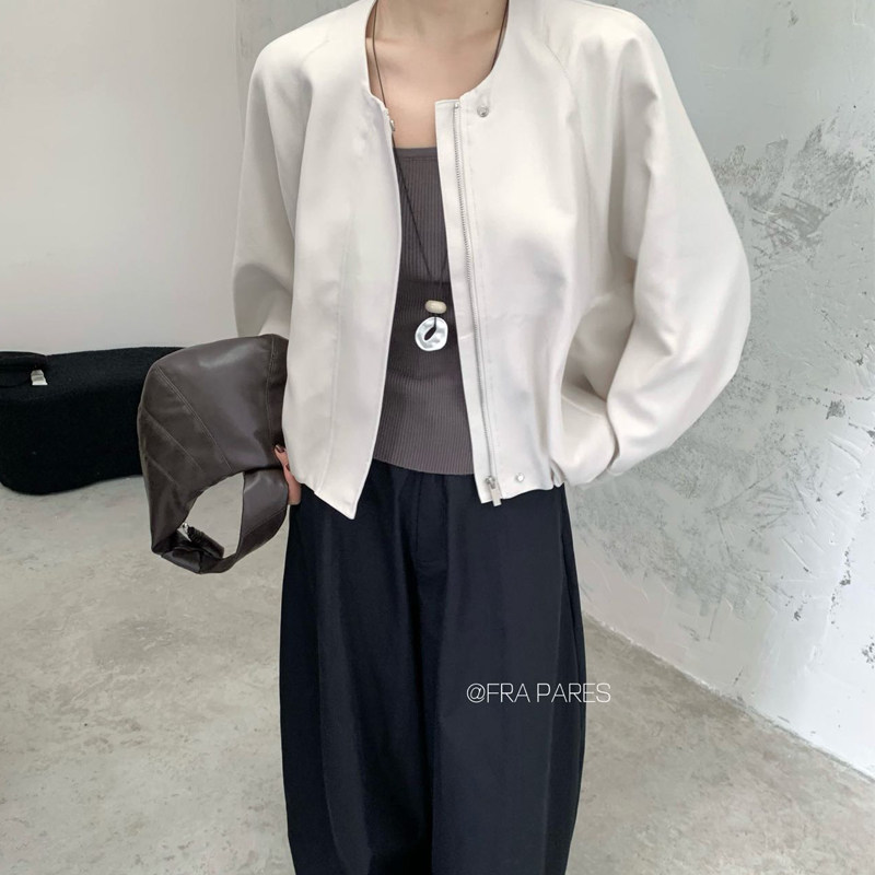 秋新款韩版宽松显瘦圆领短款外套女蝙蝠长袖纯色百搭休闲夹克上衣